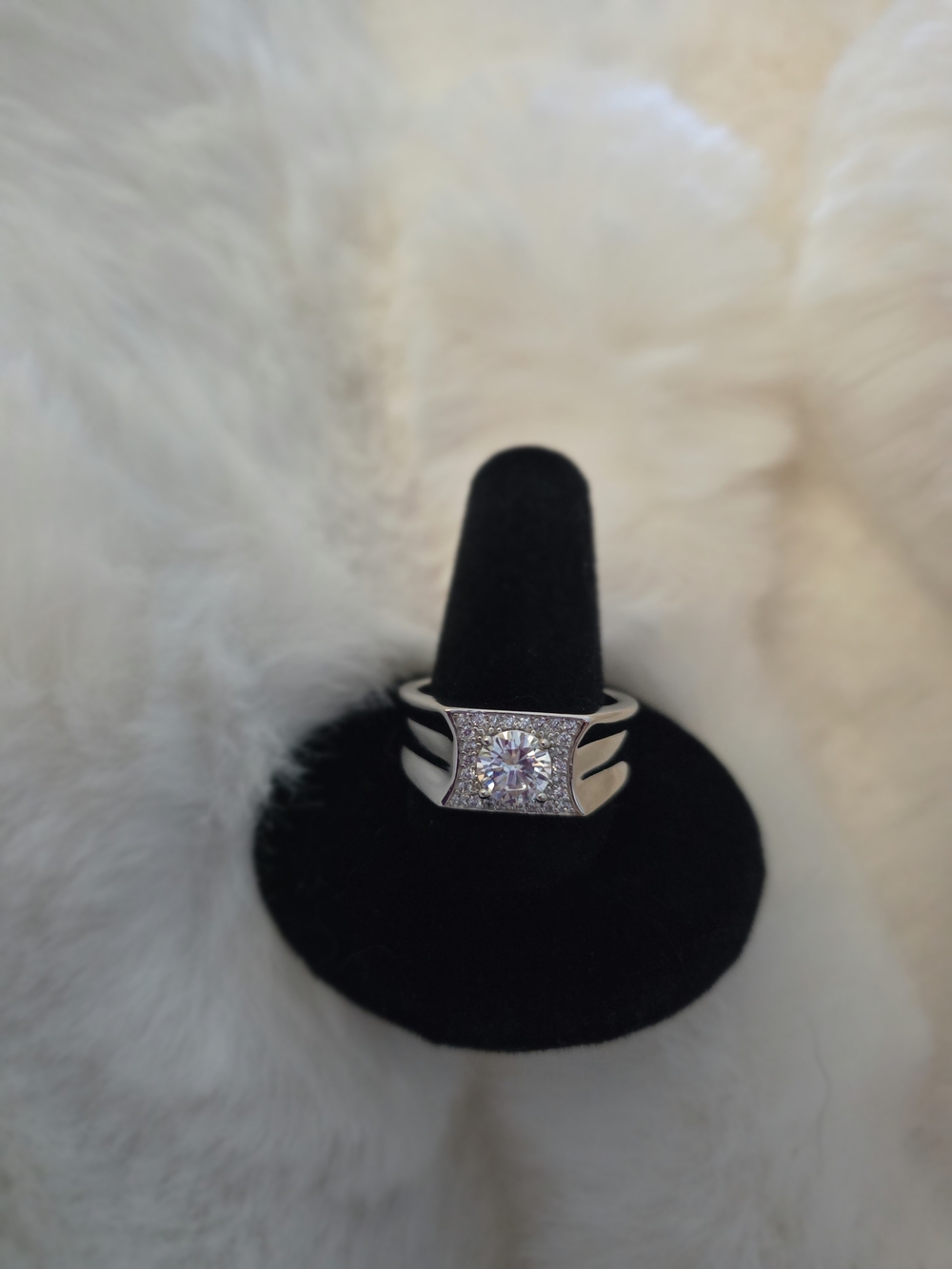 1ct Moissanite Ring In Sterling Silver